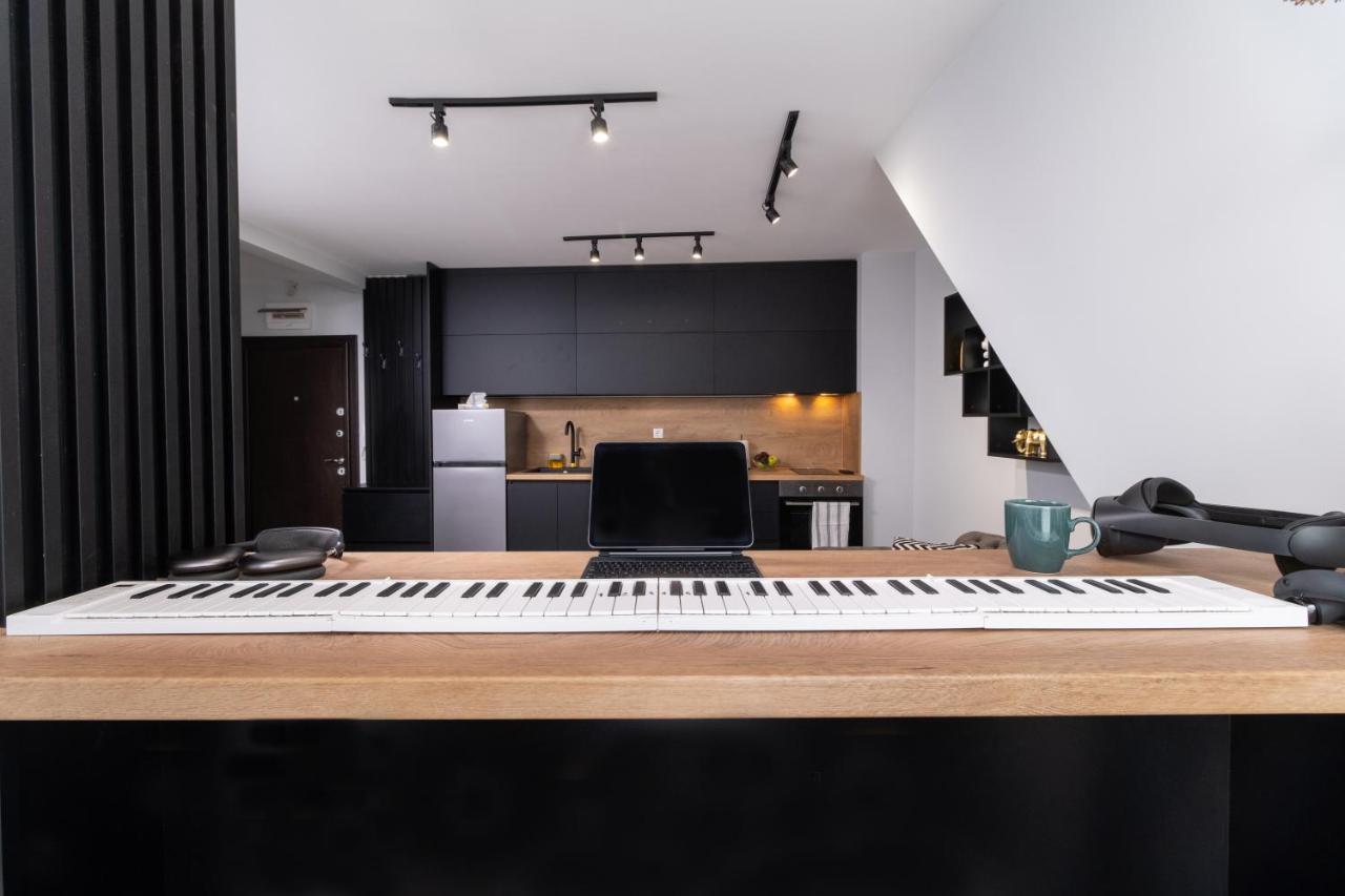 Chic 1Br Apartment With Balcony In Plowdiw Exterior foto