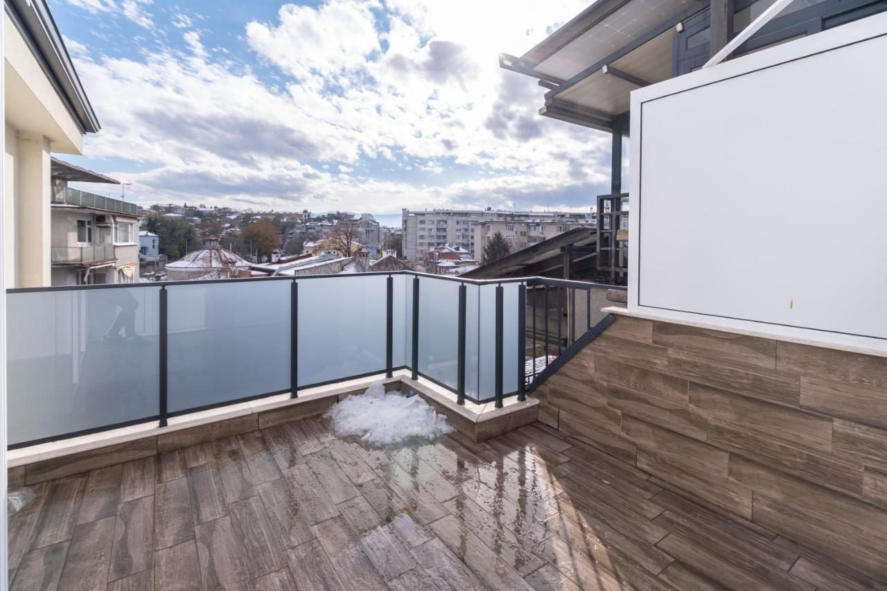 Chic 1Br Apartment With Balcony In Plowdiw Exterior foto